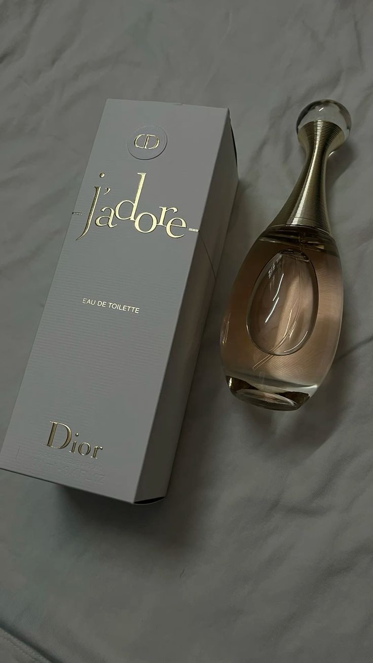 J'adore Eau de Toilette by Dior